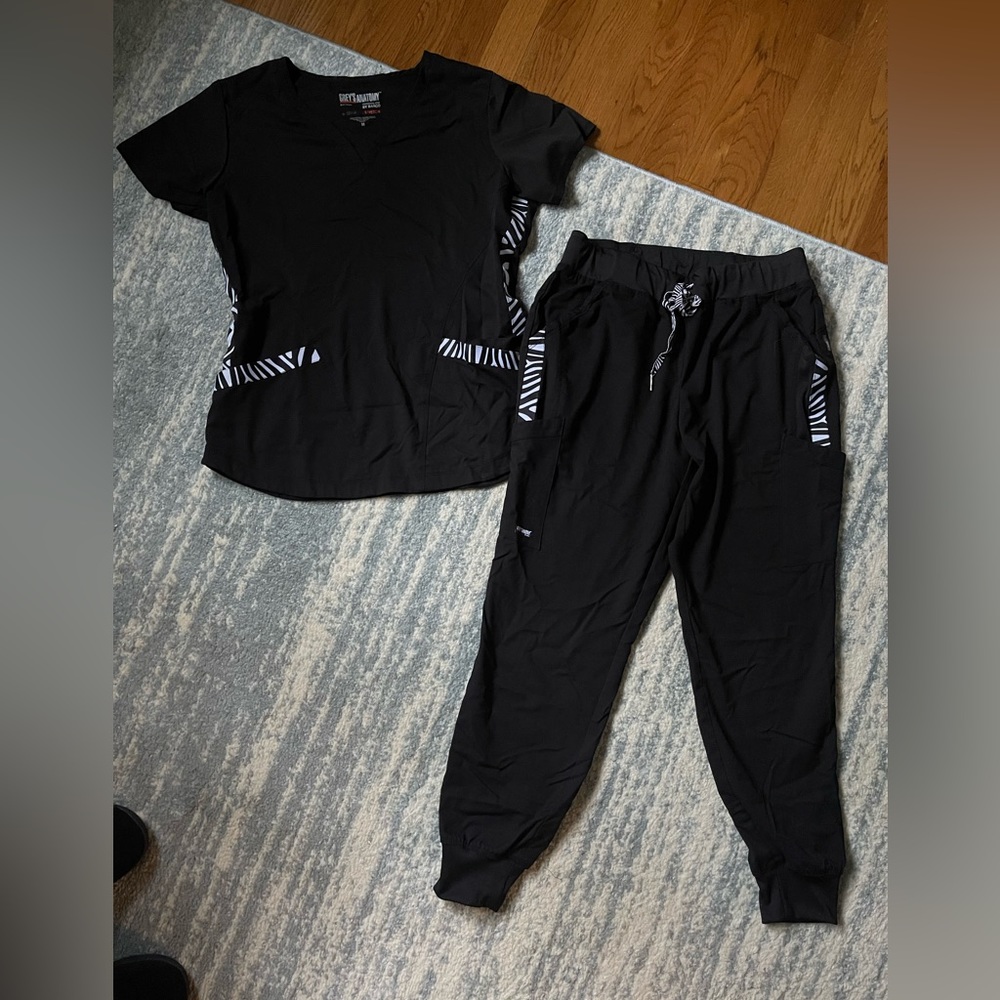 Greys Anatomy Zebra Print Jogger Set